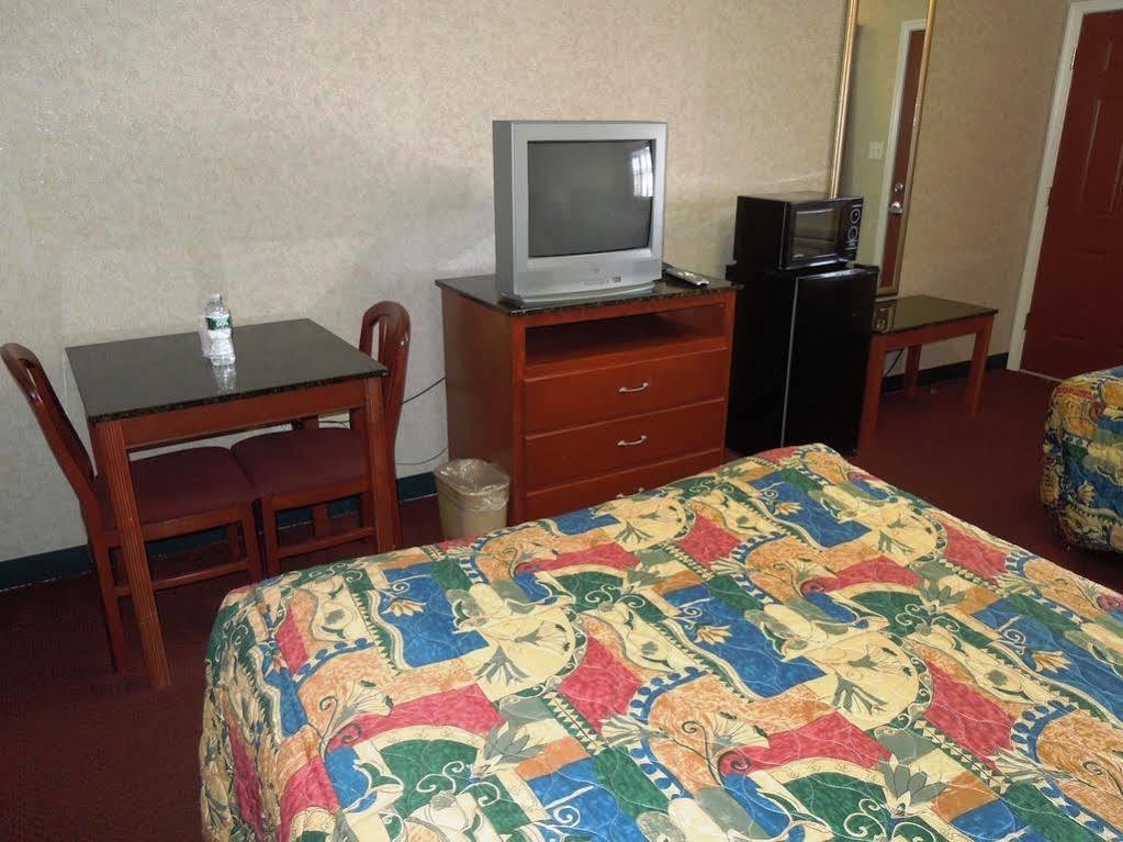 Atrium Inn & Suites Galloway Exterior foto