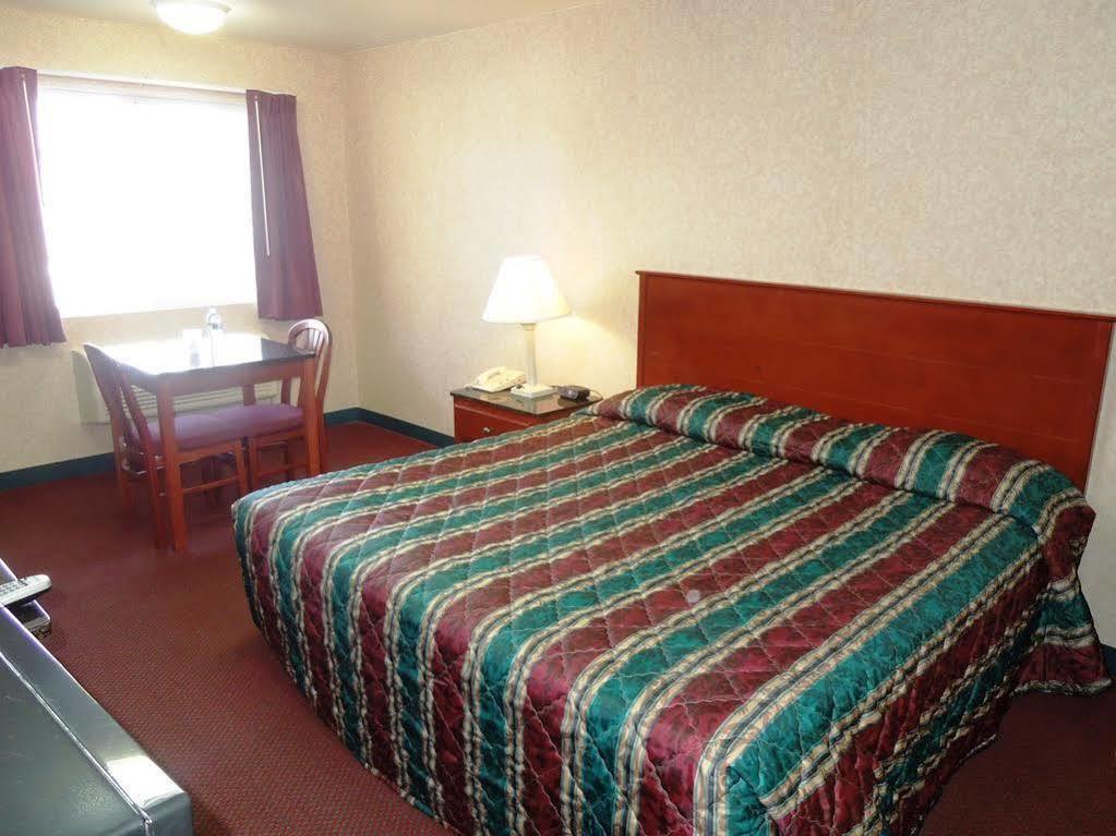 Atrium Inn & Suites Galloway Exterior foto