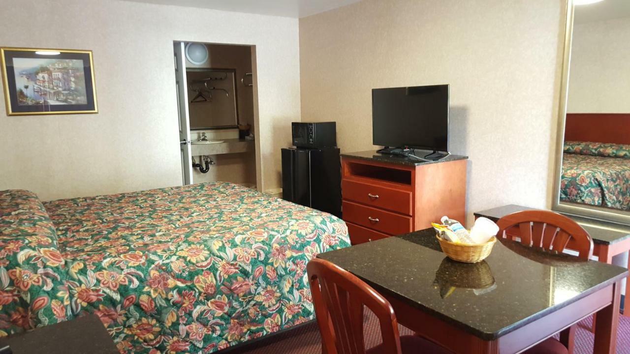 Atrium Inn & Suites Galloway Exterior foto
